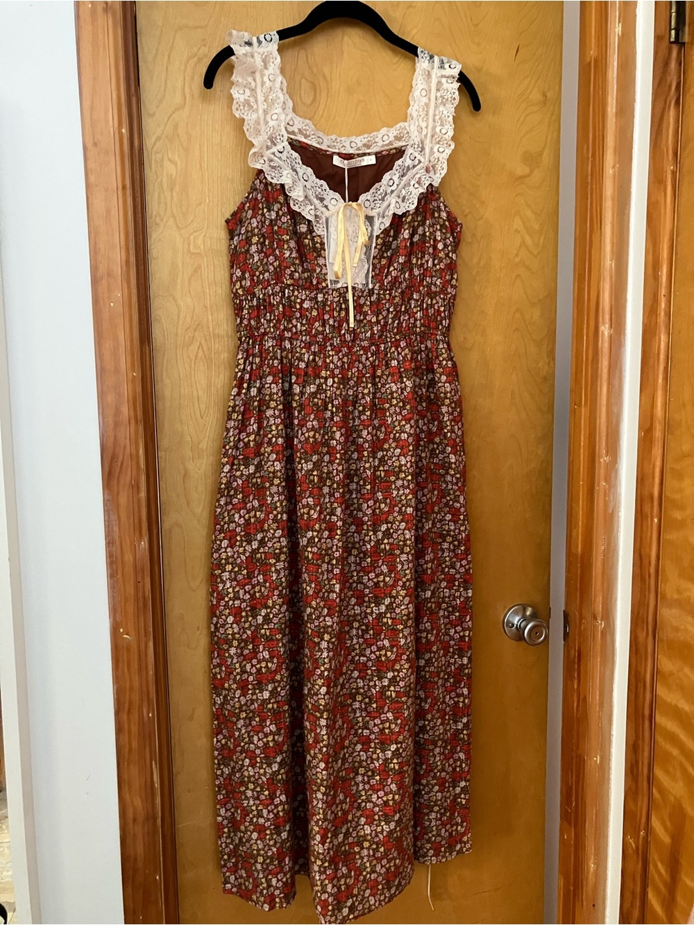Lysandra Dress NWT - Picture 4 of 8